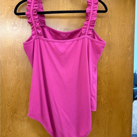 Gilli Fuchsia Ribbed Bodysuit - Picture 2 of 8